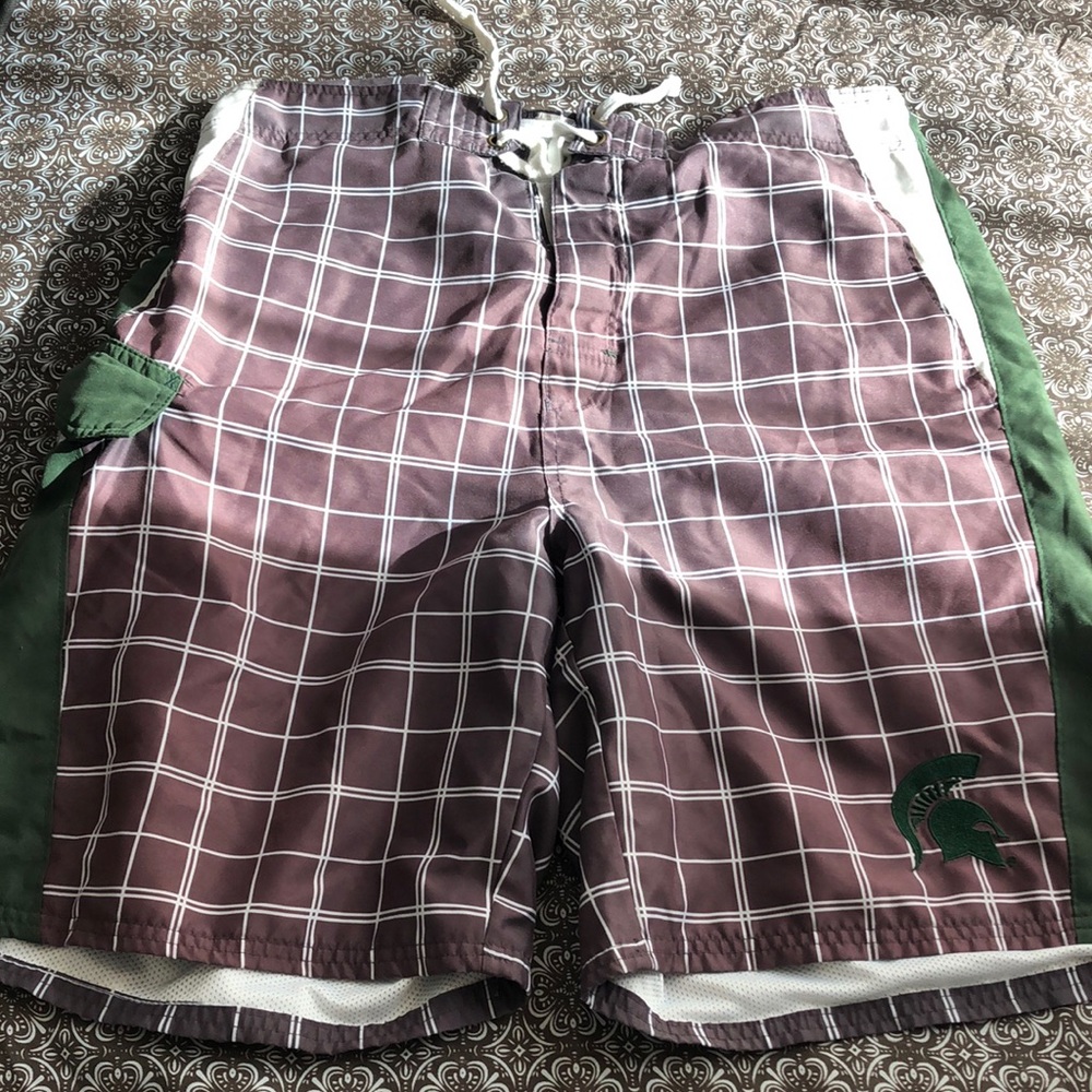 Michigan state swimming trunks sz L